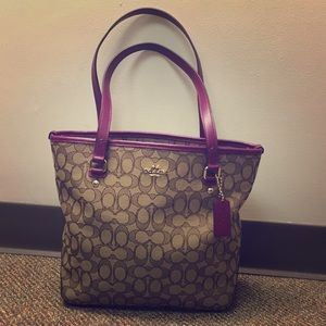 Coach Khaki Signature Purse